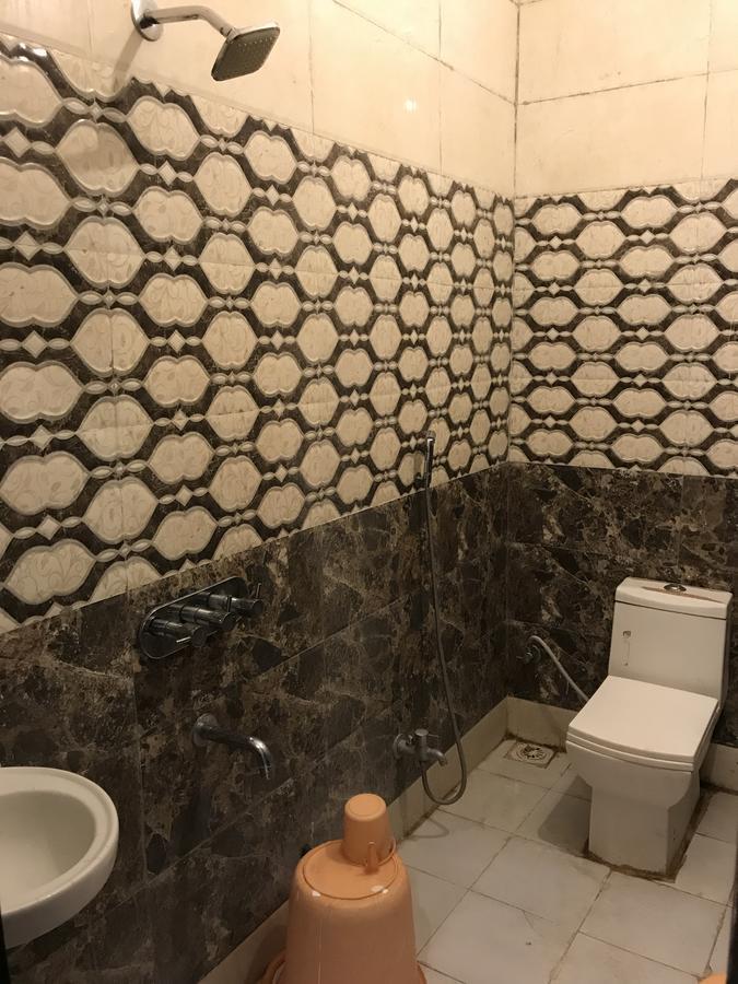 Hotel City Palace 乌贾因 外观 照片